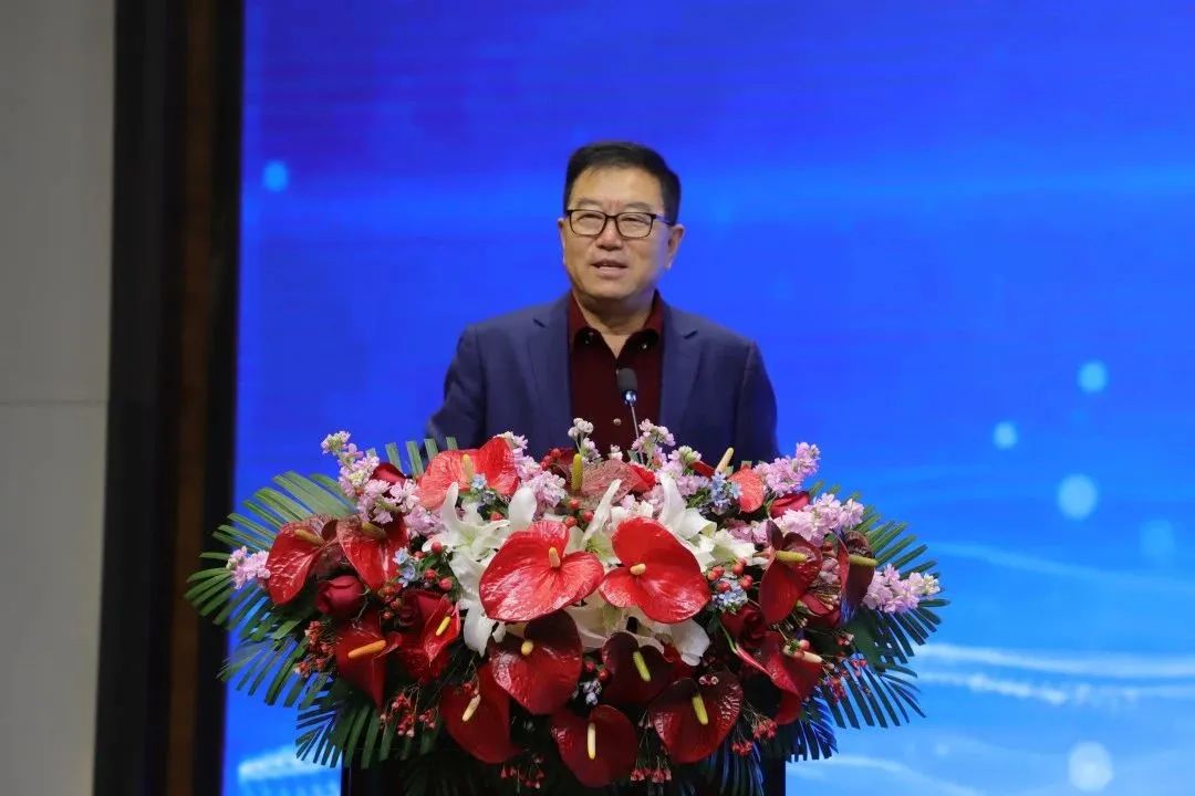 融合聚變，創(chuàng)新突破丨智慧產業(yè)集團2022年度總結暨表彰大會順利召開